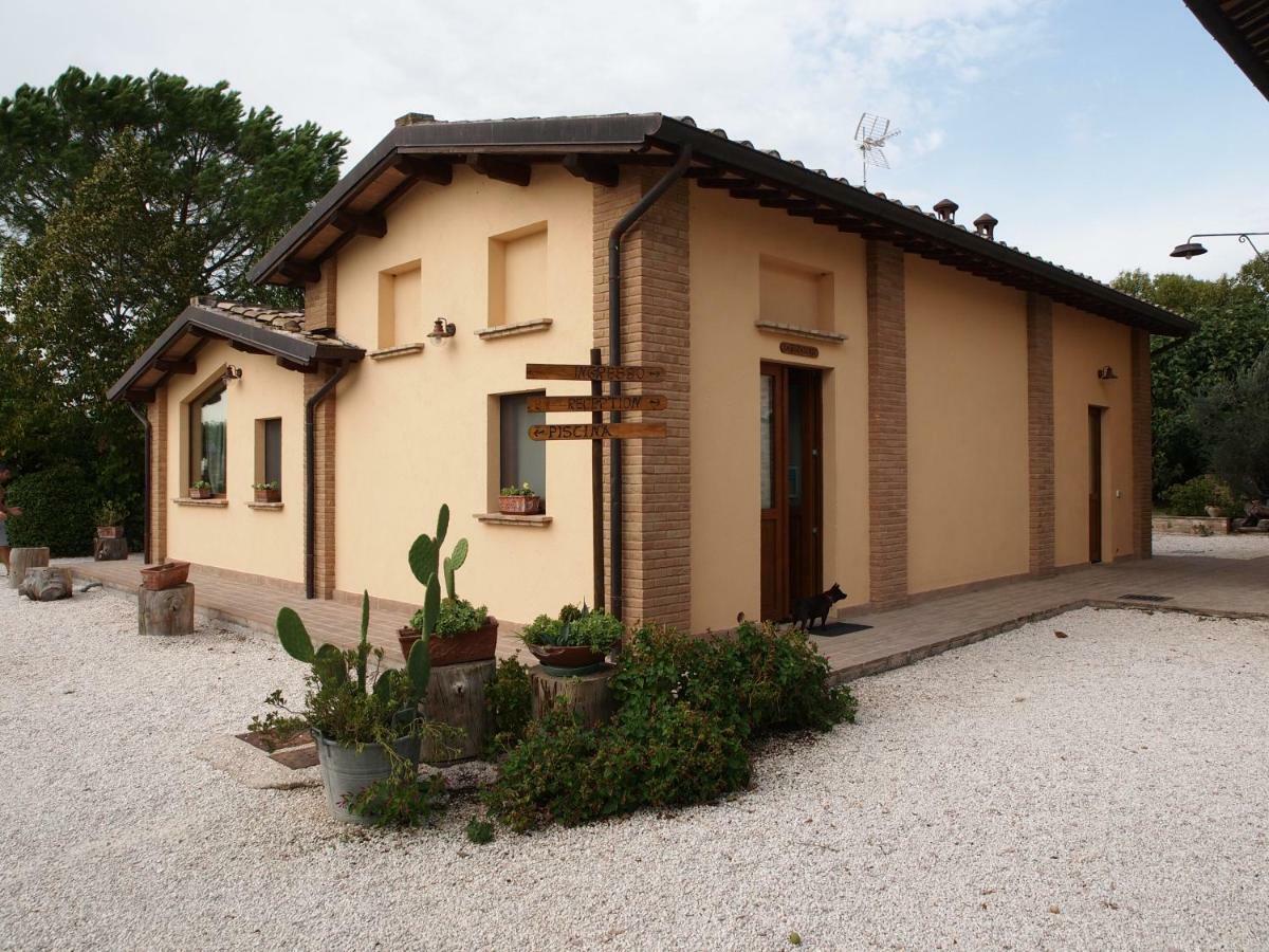 فندق Petrignanoفي  Agriturismo Il Podere المظهر الخارجي الصورة